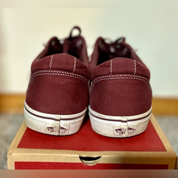 Vans low top - maroon - size 12 - Picture 4 of 5